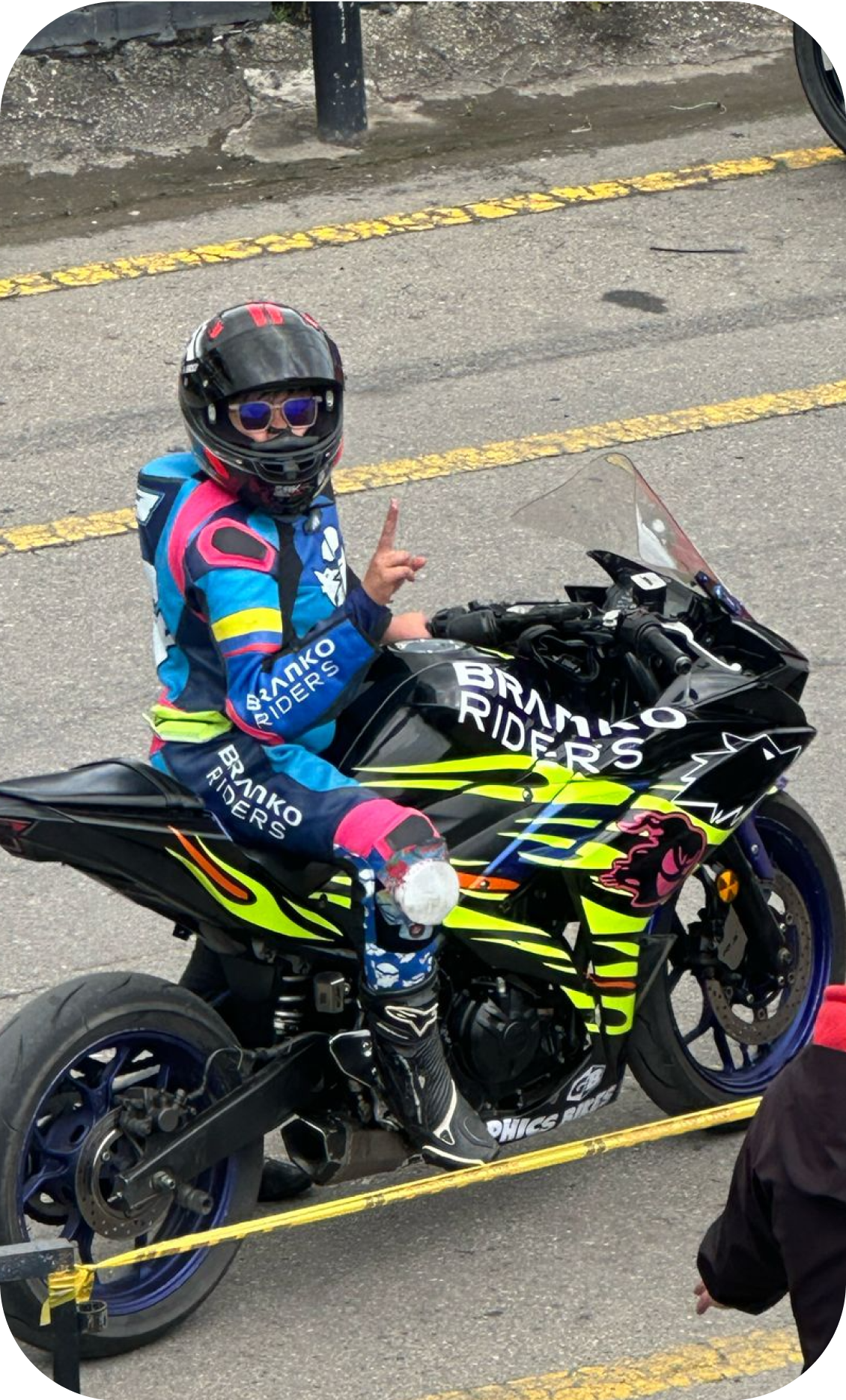 Detalle del motor de motocicleta Branko con aceite de alta calidad